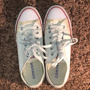 White low top converse